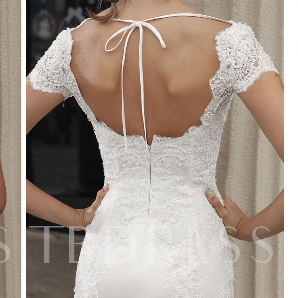 White Lace Mermaid Wedding Dress